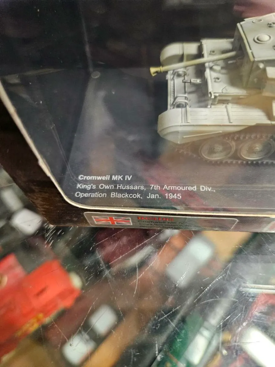 Corgi Hobby Master British WW2 Cromwell Tank - Image 2