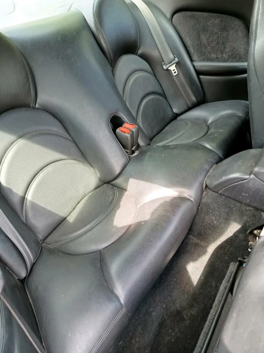 Jaguar Xk8 2003 - Image 4
