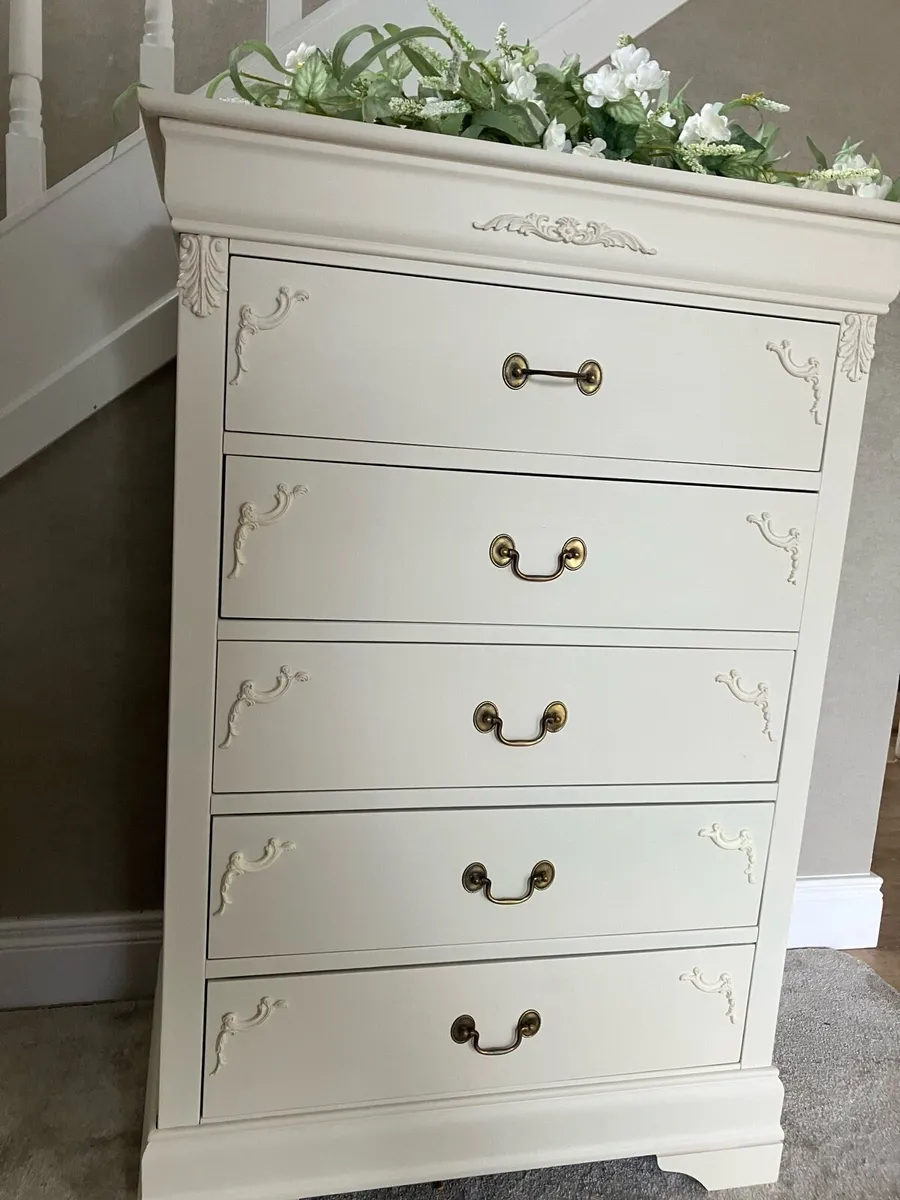 Chest of drawers - Image 3