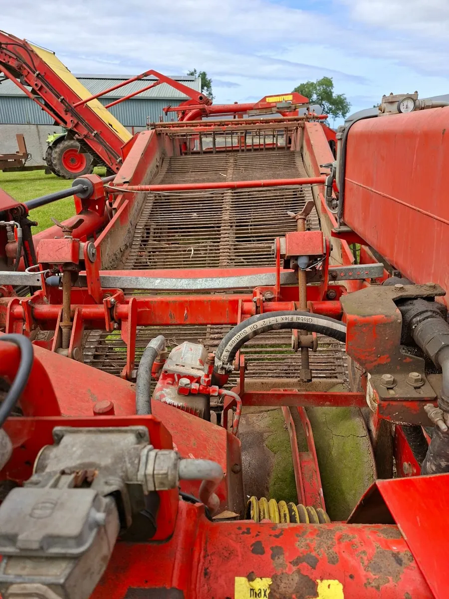 Potatoes harvester - Image 2