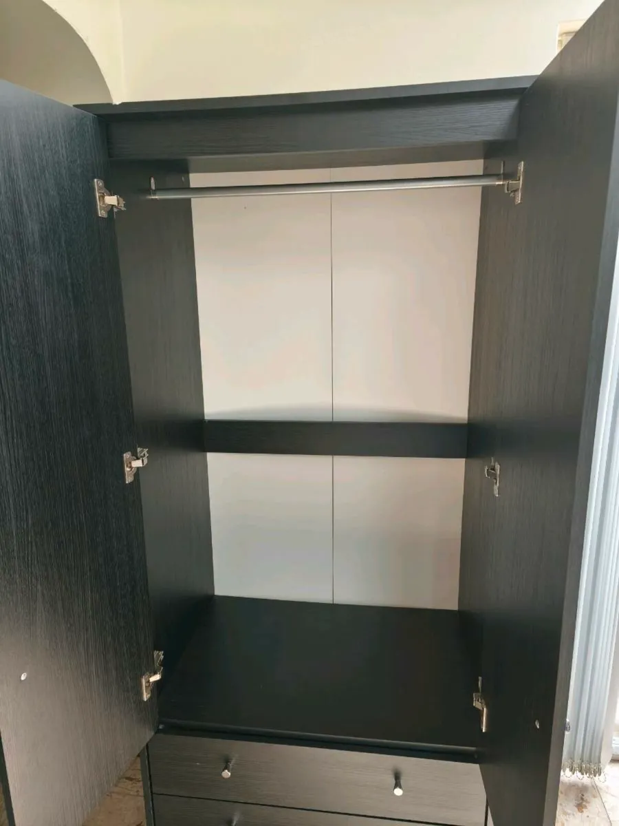Wardrobe - Image 3