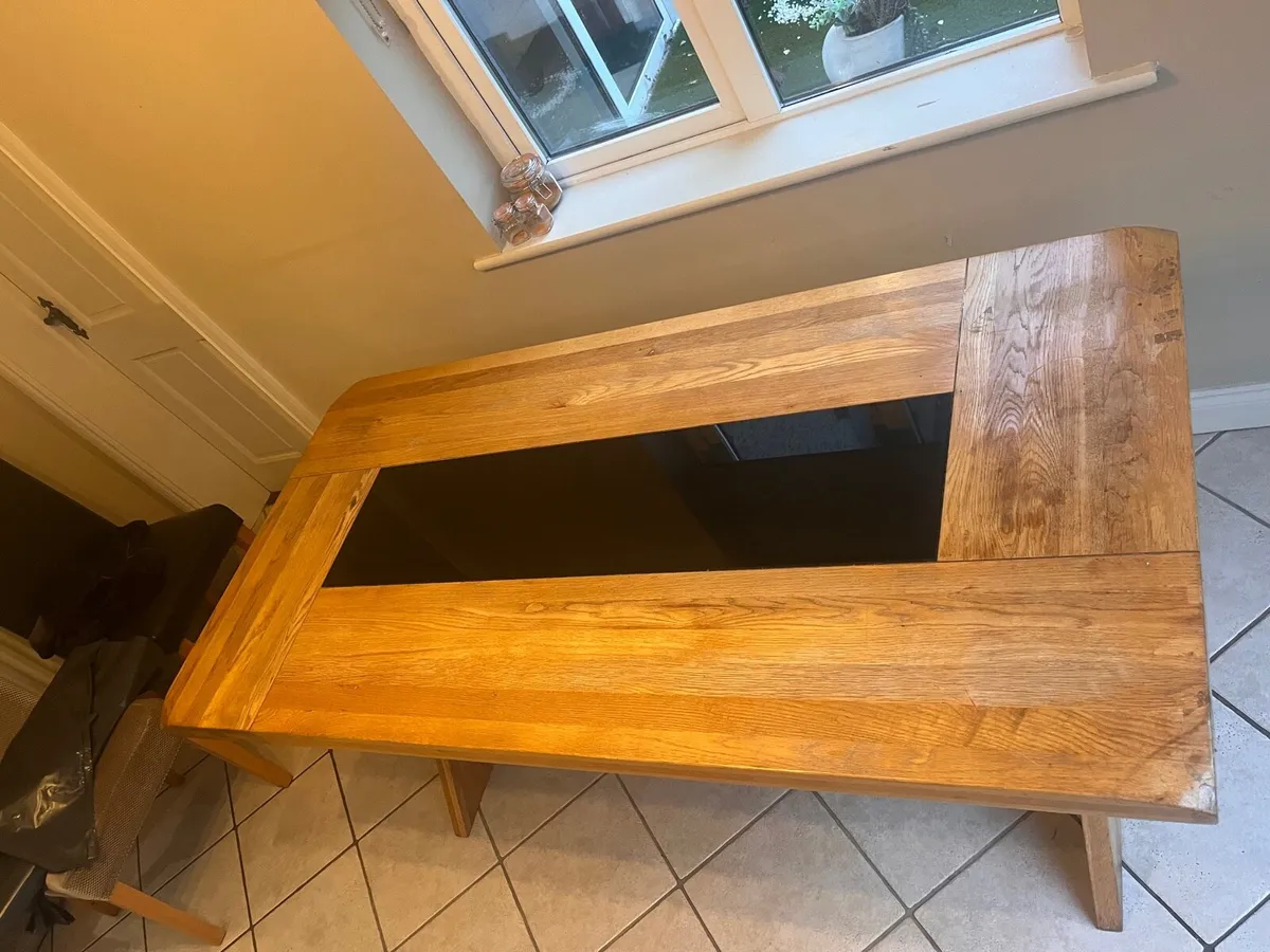 Kitchen table - Image 2