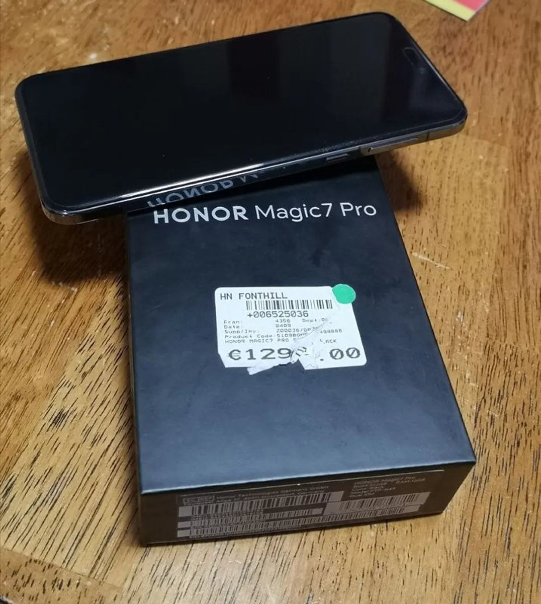 Honor Magic 7 Pro smartphone - Image 4