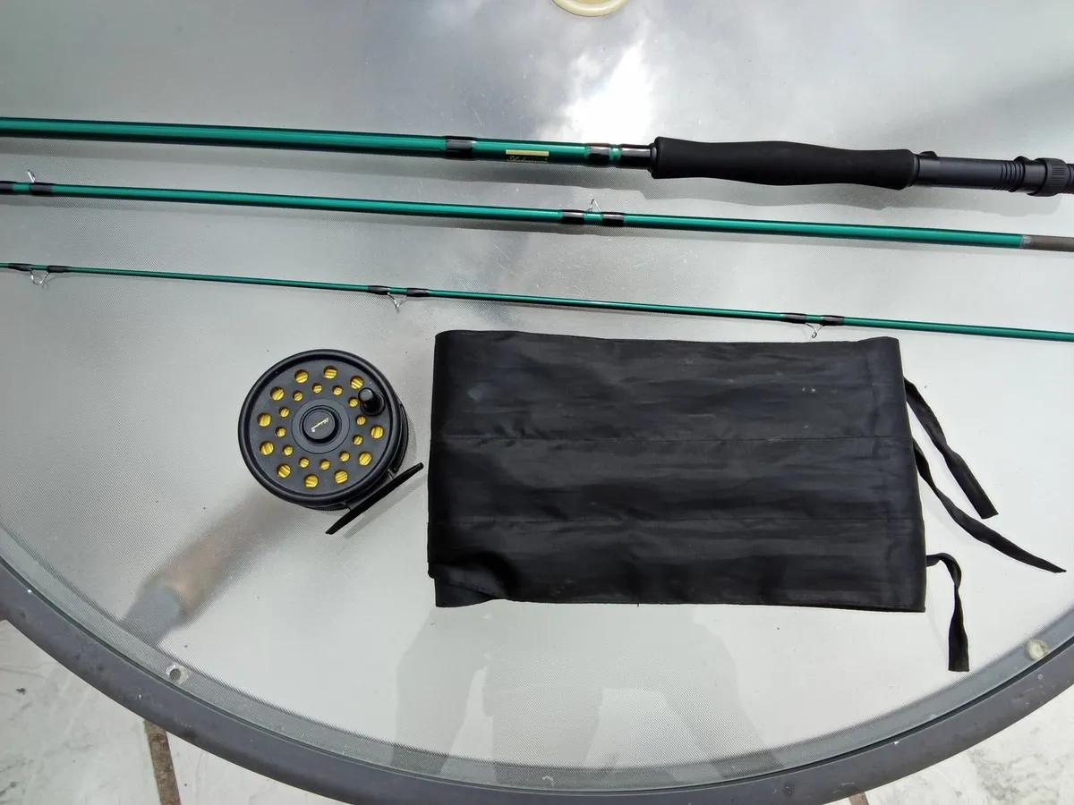 Fly Fishing Rod, Reel and Fly Line. - Image 3