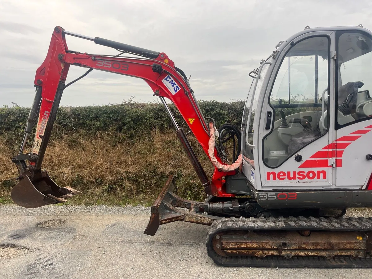 3.5 tonn Wacker neuson digger - Image 1