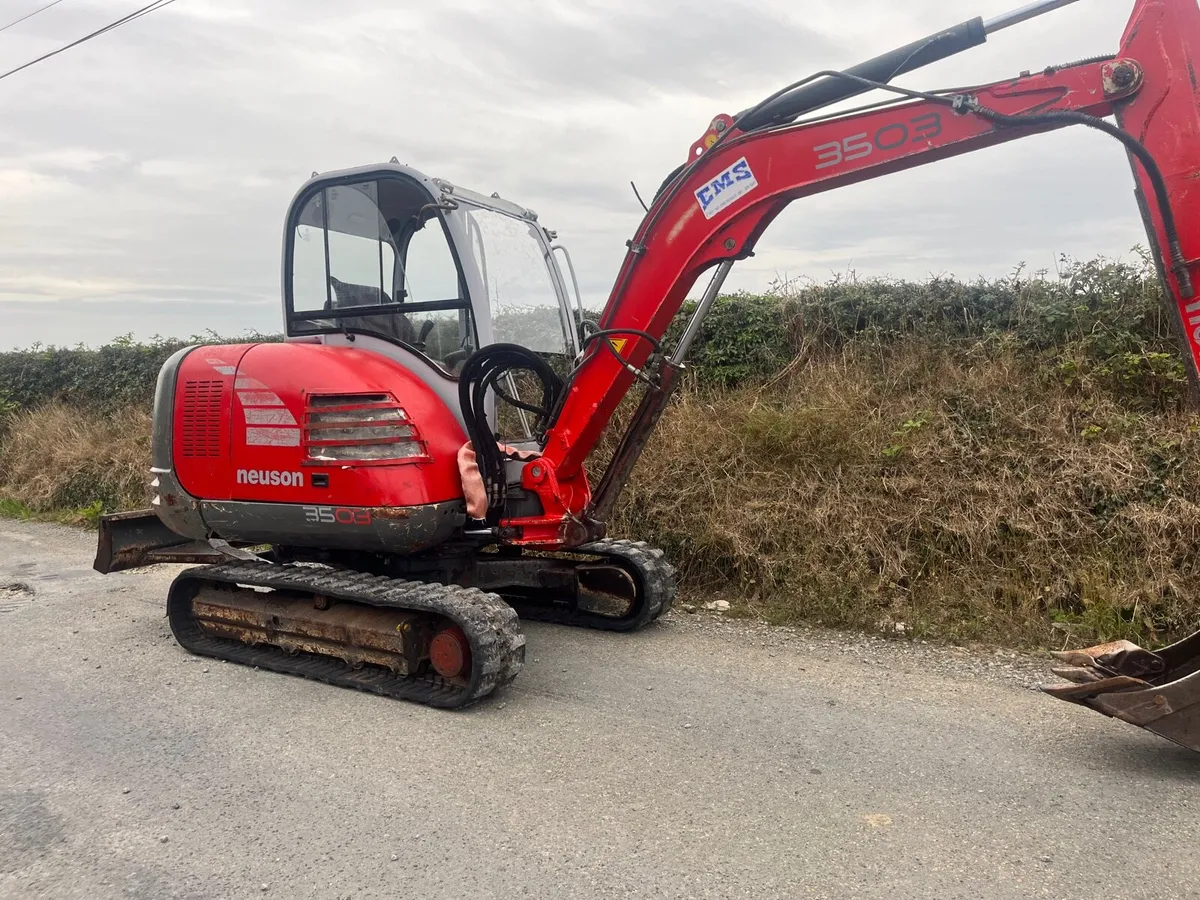 3.5 tonn Wacker neuson digger - Image 4