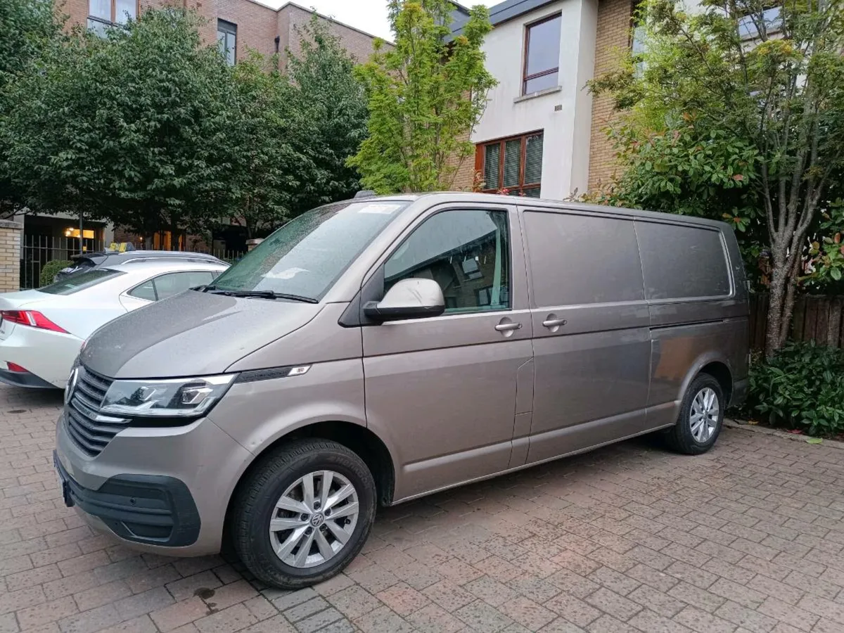 Volkswagen transporter highline 150 HP - Image 1
