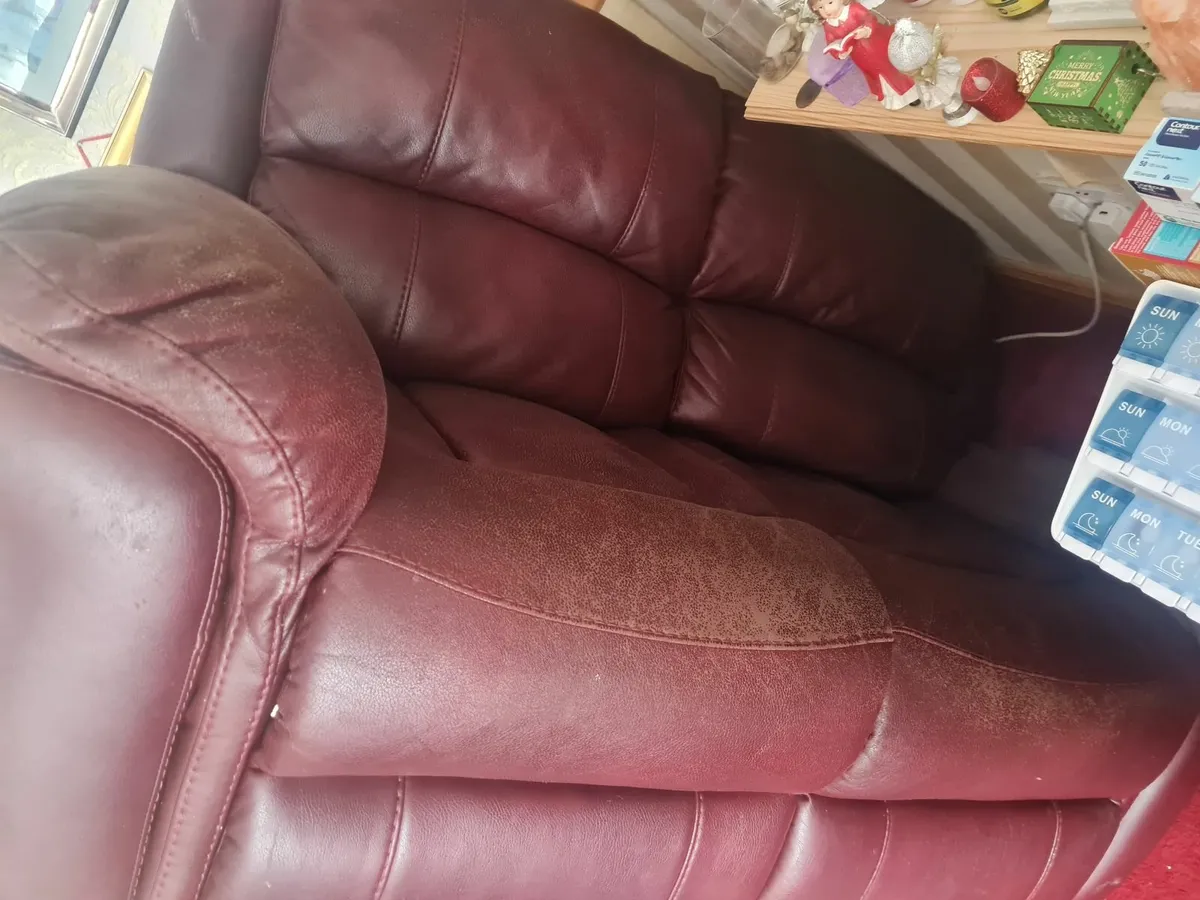 2 seater sofa recliner - Image 2