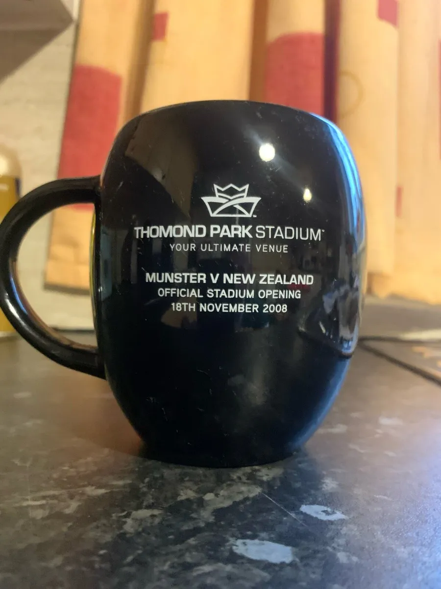 Very Rare Munster Rugby Combo - Image 3