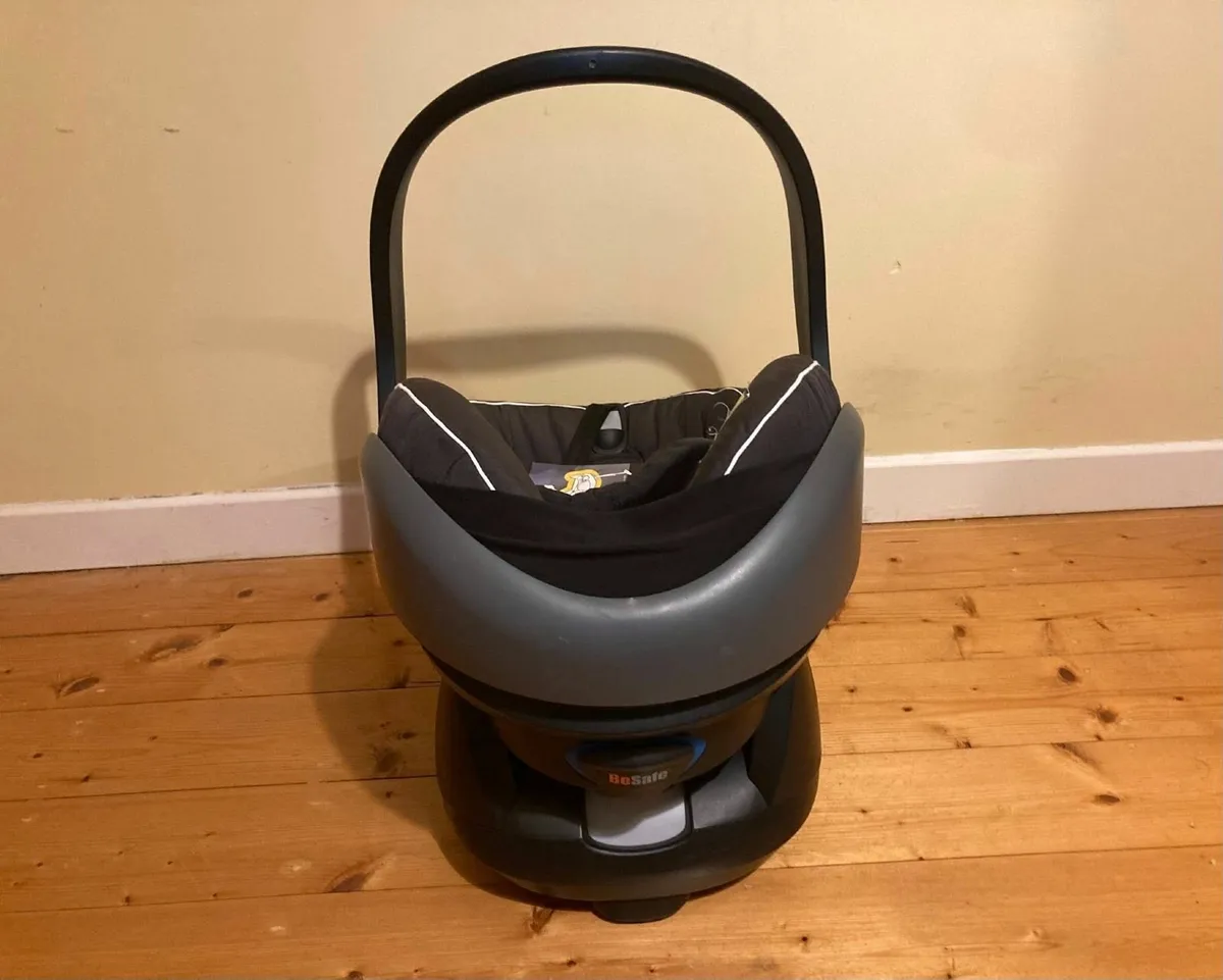 BeSafe iZi Go Infant Car Seat with ISOFIX base - Image 2