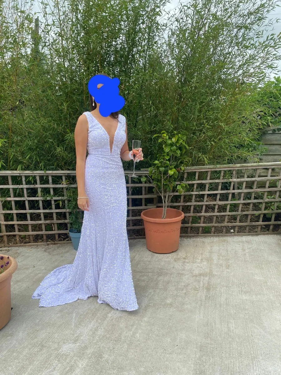 White sequenced Ball gown - Image 2