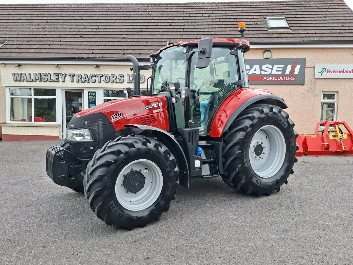 CASE LUXXUM 110 & LOADER (2200 HOURS) - Image 3