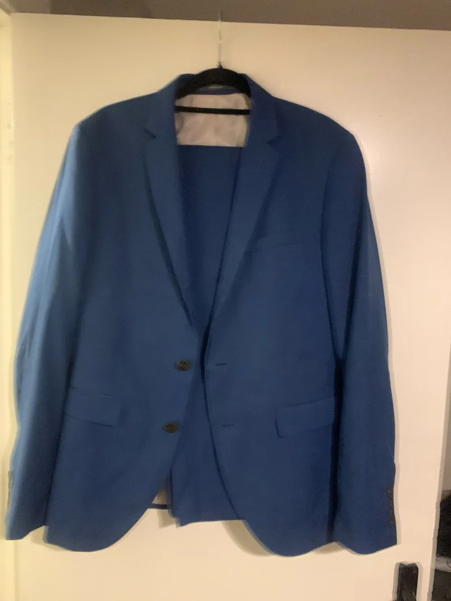 Mens Blue suit - Image 2