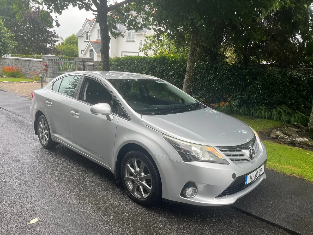 2014 Toyota Avensis 2.0 D4D Aura. - Image 3