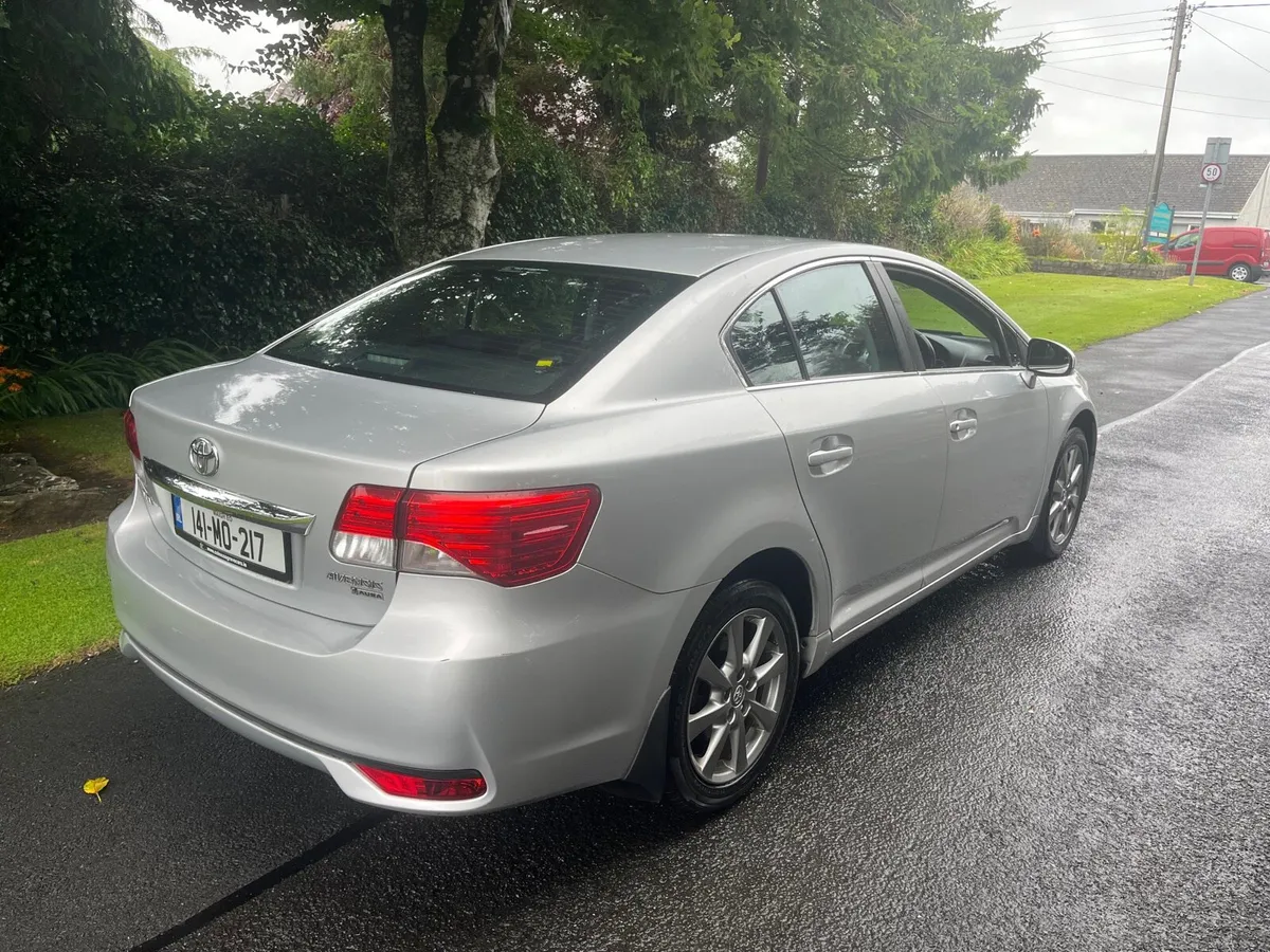 2014 Toyota Avensis 2.0 D4D Aura. - Image 4