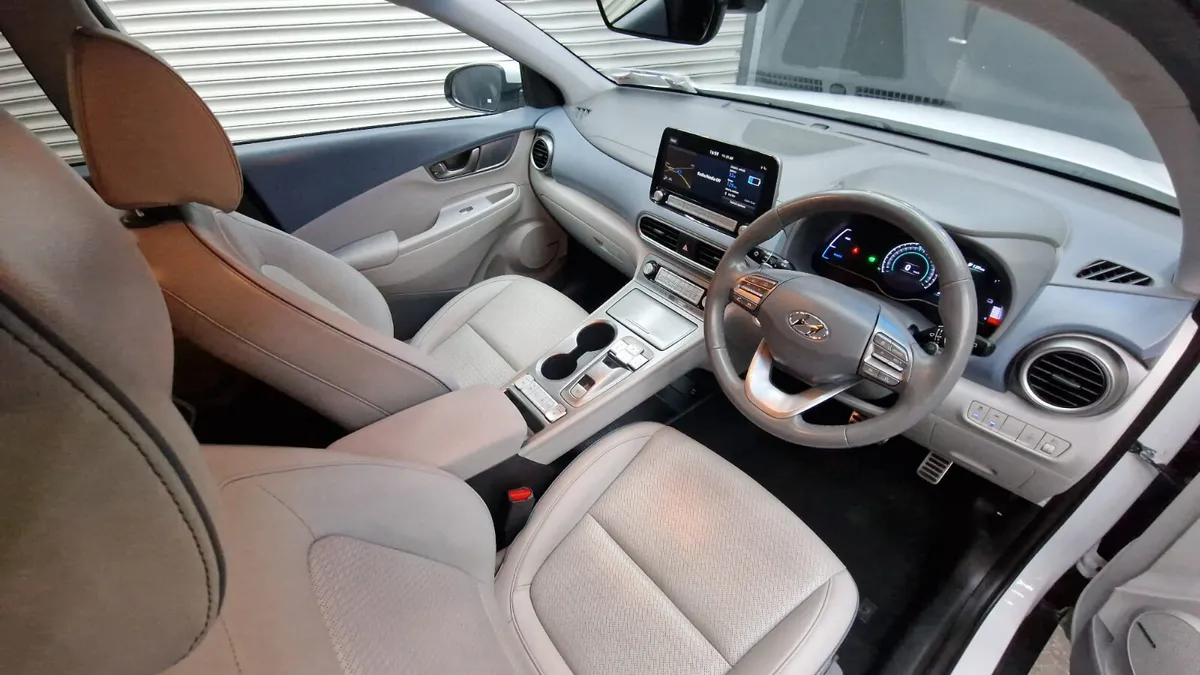 HYUNDAI KONA 2021 64KWH 449KM RANGE - Image 3