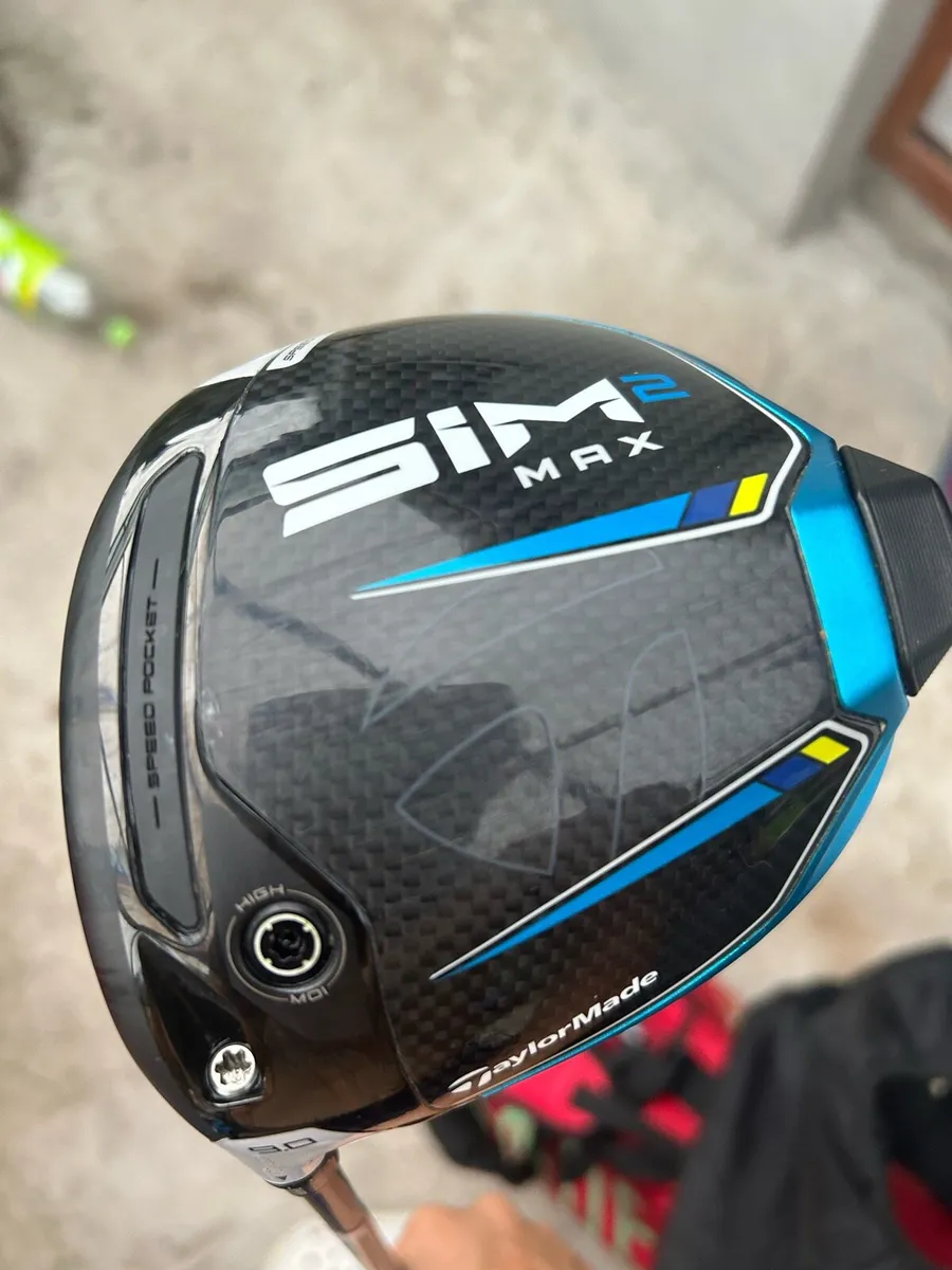 Left handed golf club - Image 1