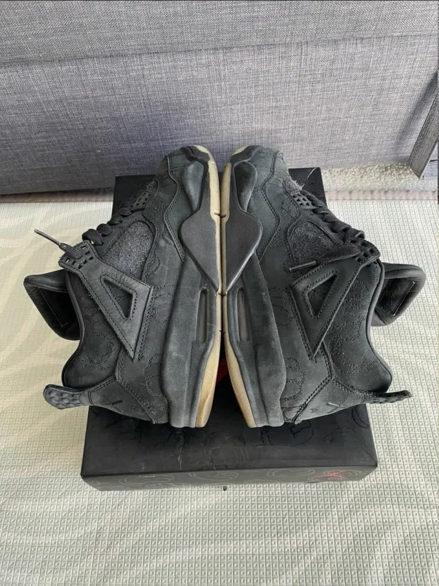 Size 8.5 - Jordan 4 Retro x KAWS Black 2017 - Image 4