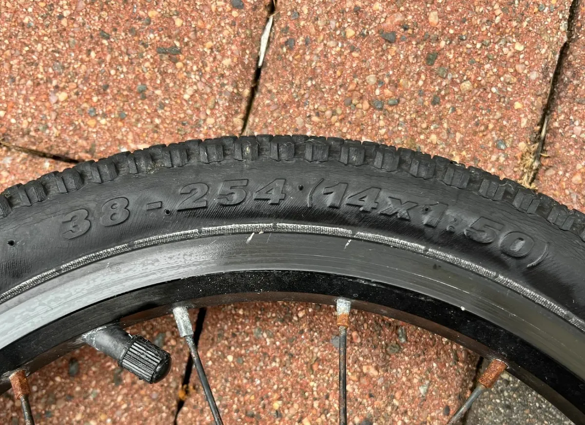 Kids 14 inch Cuda bike - good condition - Image 2