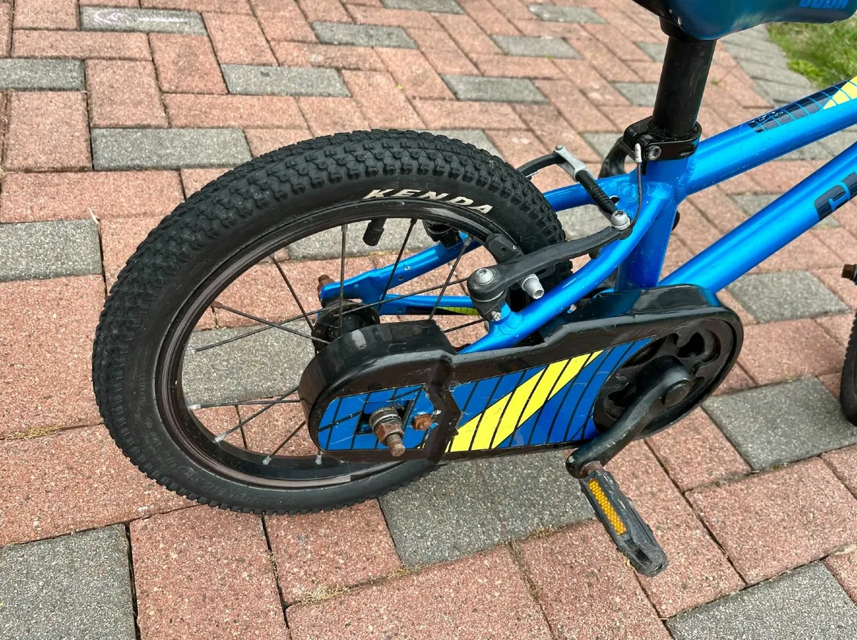 Kids 14 inch Cuda bike - good condition - Image 4