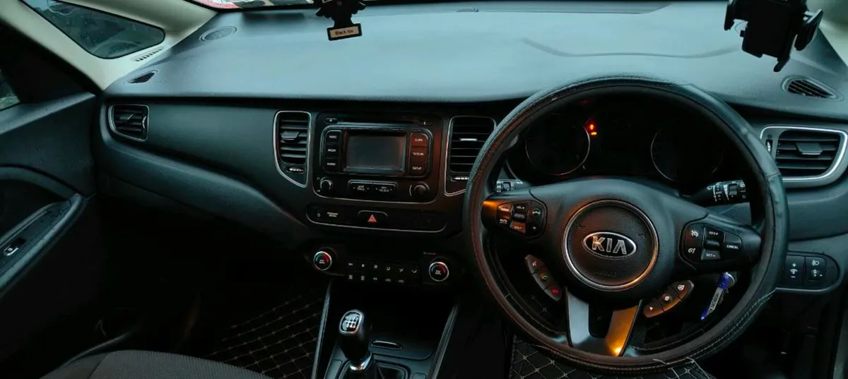 Kia Carens 7 Seater - Image 1