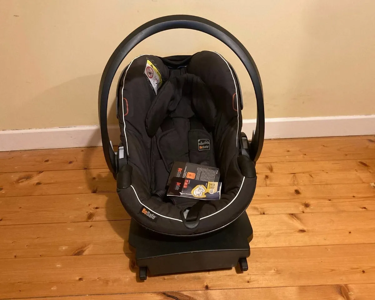 BeSafe iZi Go Infant Car Seat with ISOFIX base - Image 1