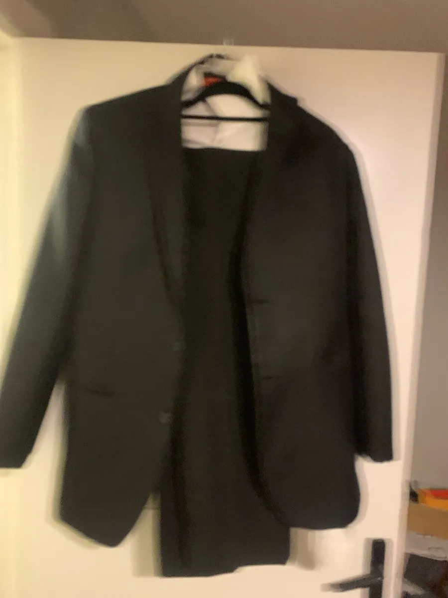 Black suit - Image 1