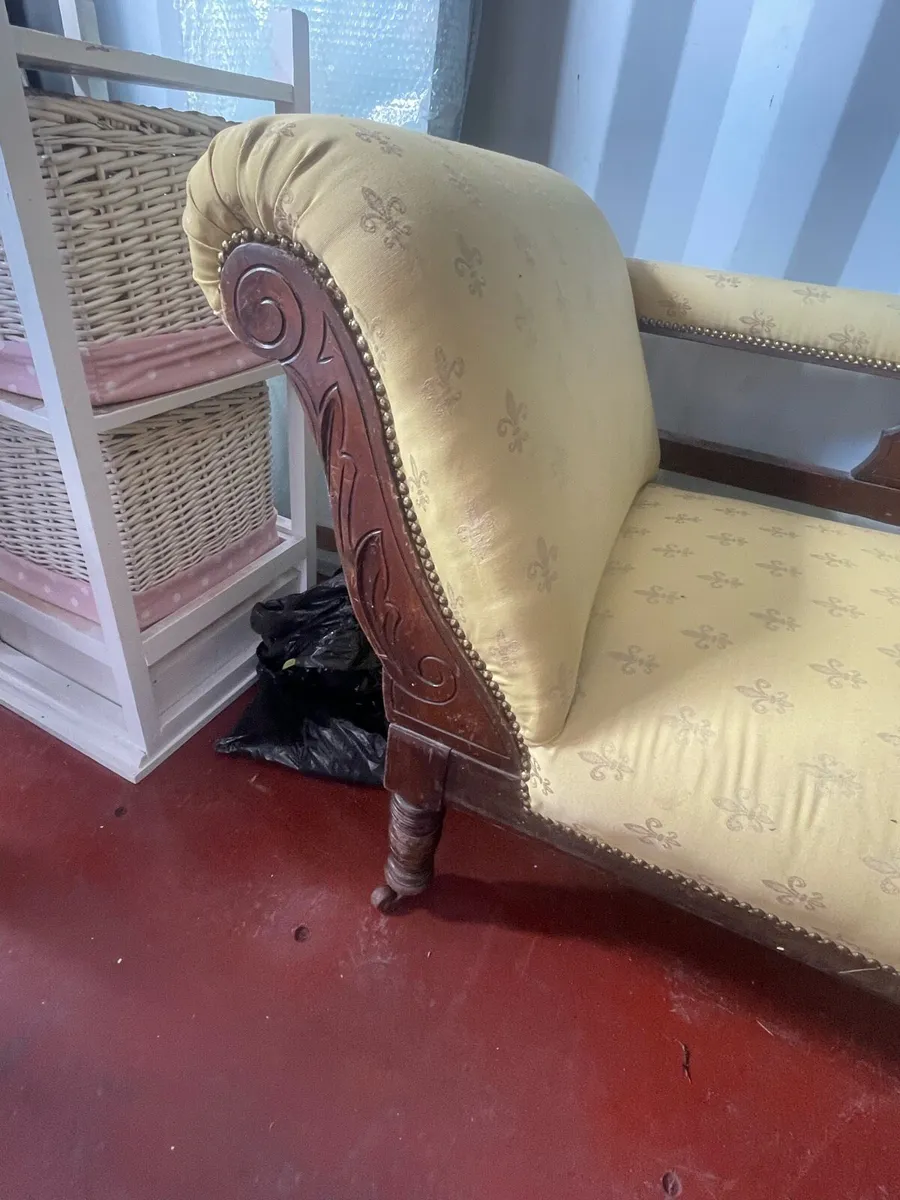 Chaise Longue - Image 2