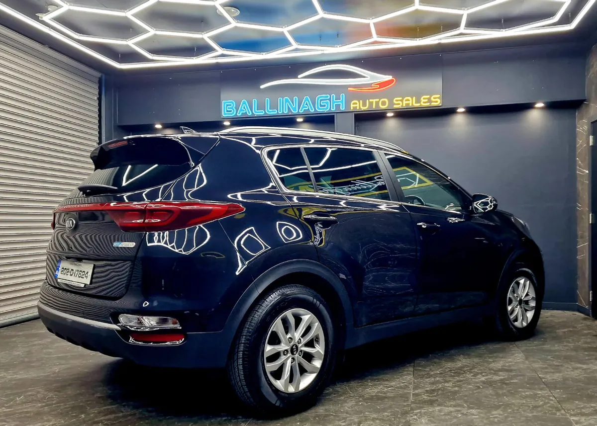 KIA SPORTAGE DIESEL MANUAL 2020 - Image 3