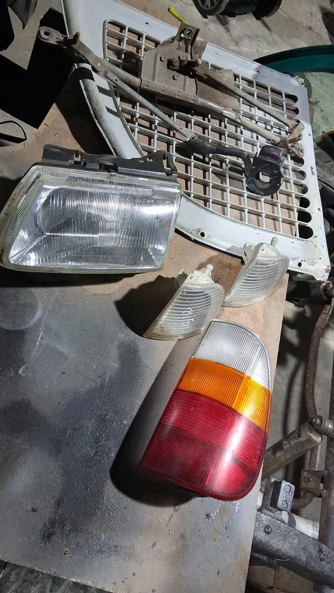 2001 caddy parts lot - Image 3
