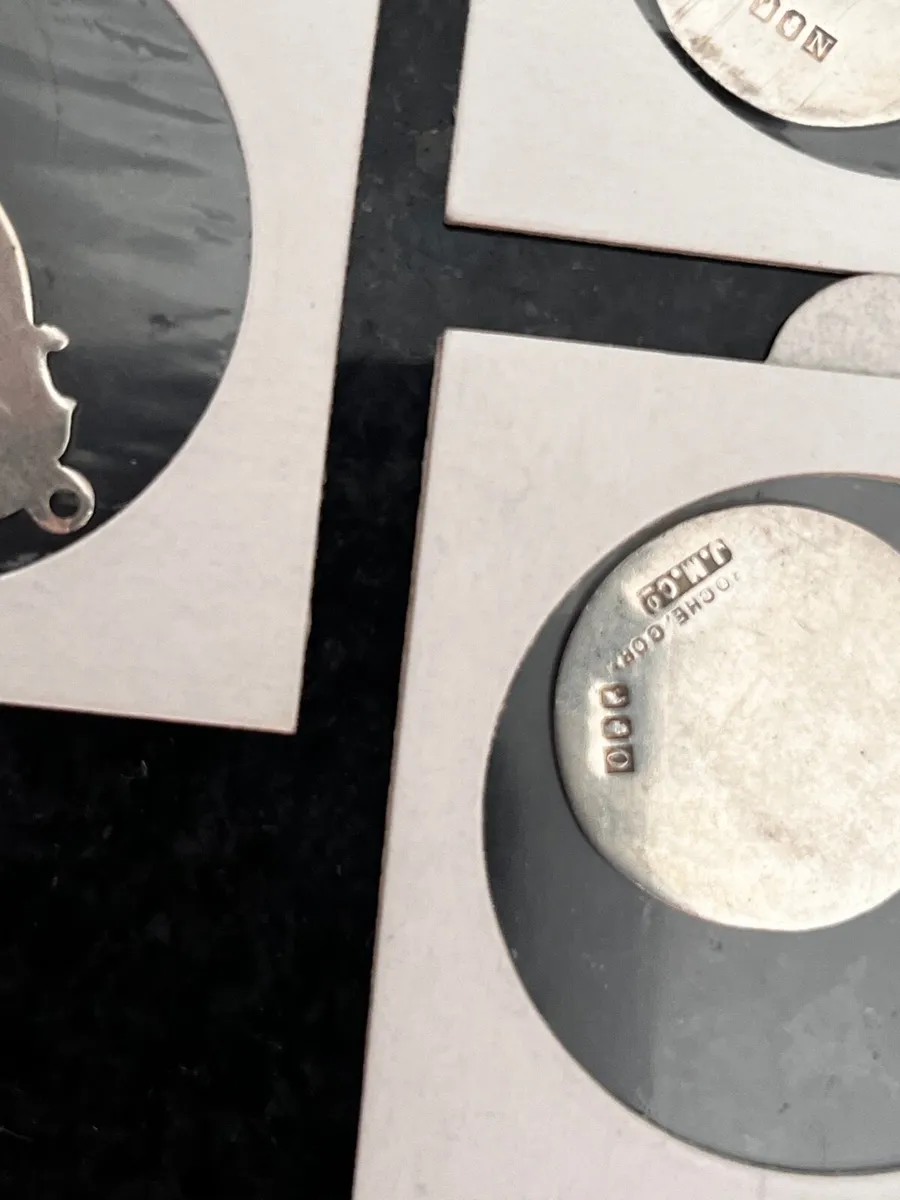Five Dublin silver medals - Image 2