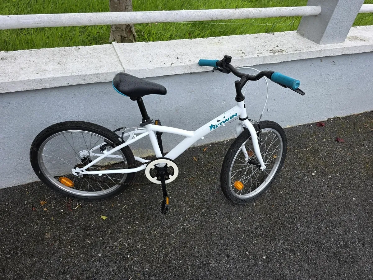 Kids bike - Image 1