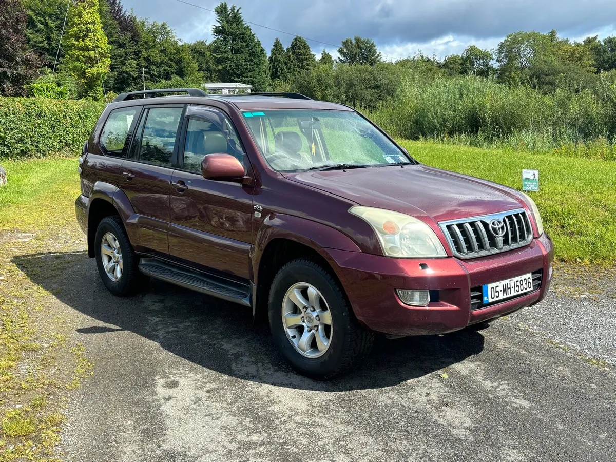 05 Toyota landcruser for sale 1 owner - Image 1