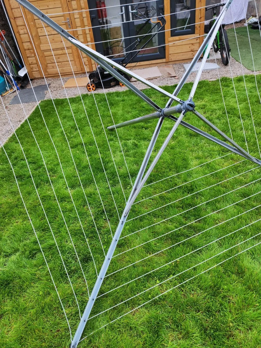 Brabantia rotary clothes line - Image 2