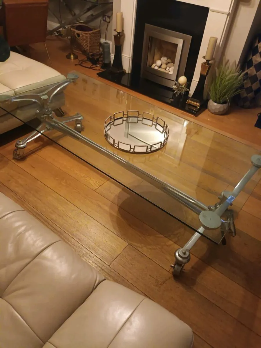 Large Coffee table - Image 3