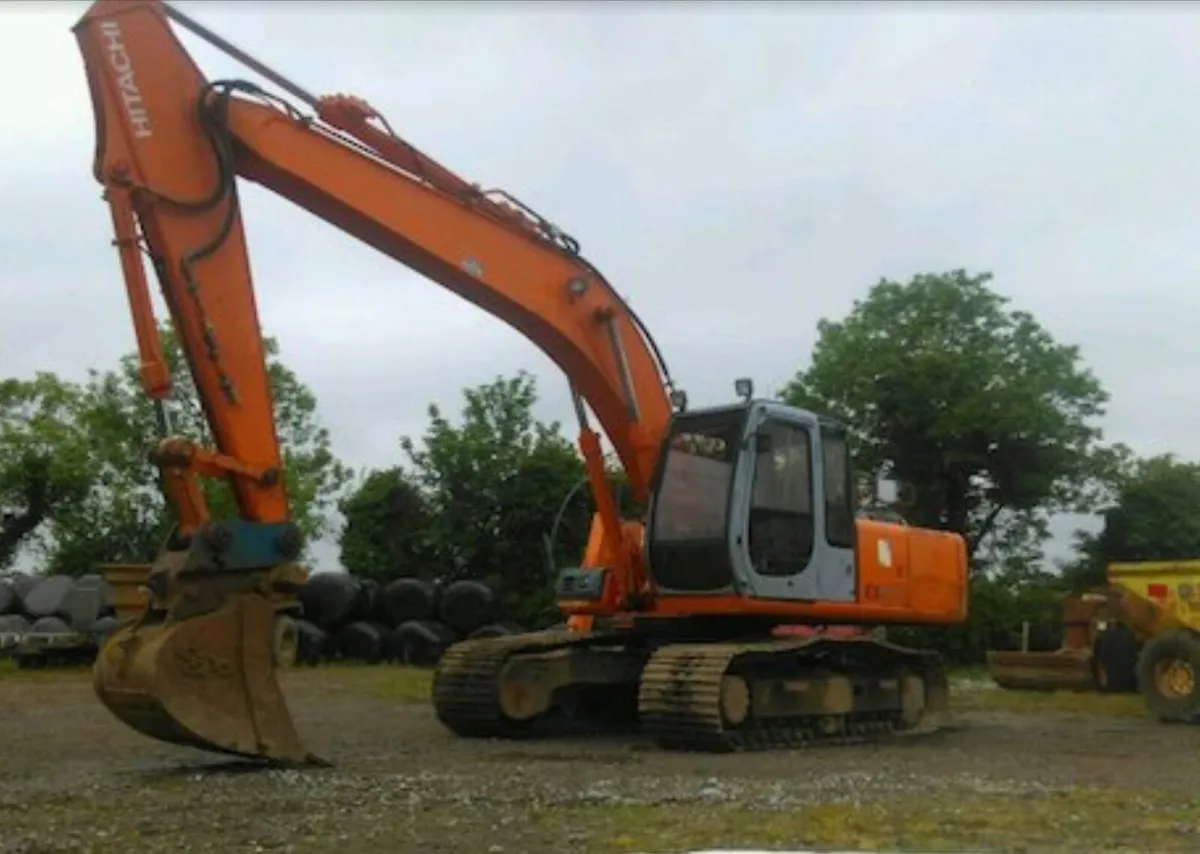Hitachi 200 digger - Image 2