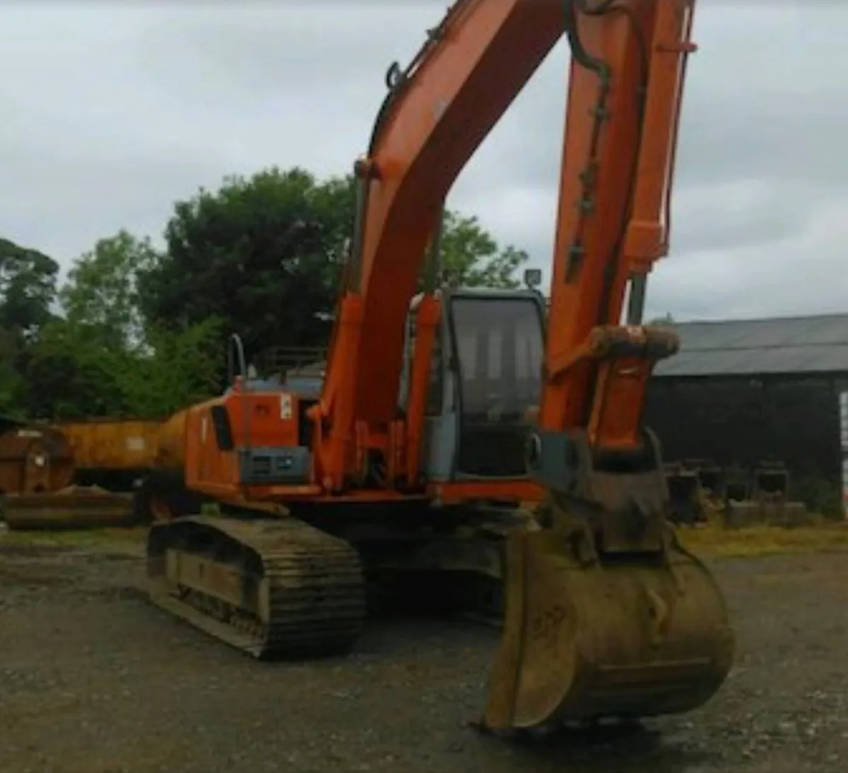 Hitachi 200 digger - Image 3