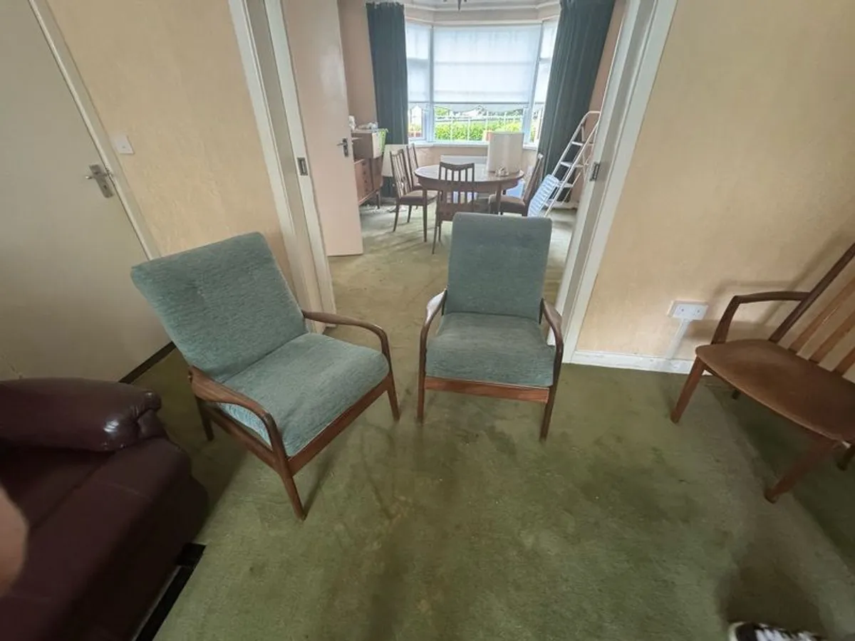 Armchairs - Image 1