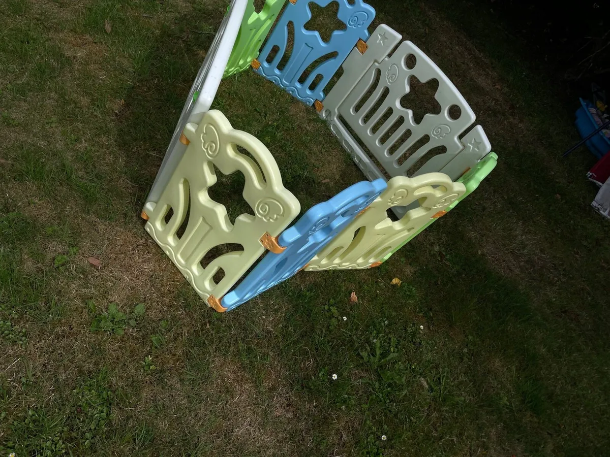 Kids play area - Image 4