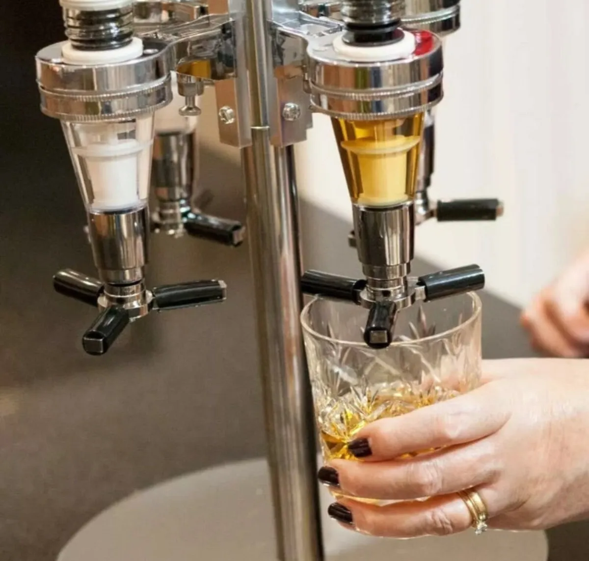 6 Bottle Rotary Home Bar Drinks Optic Dispenser - Image 3