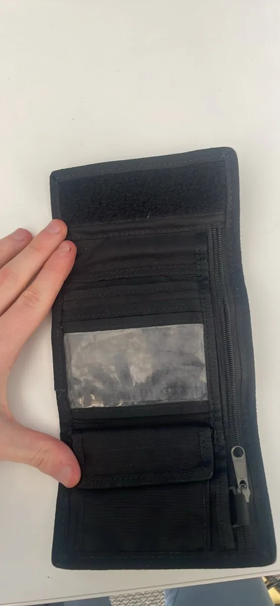 Louis Vuitton Wallet - Image 2