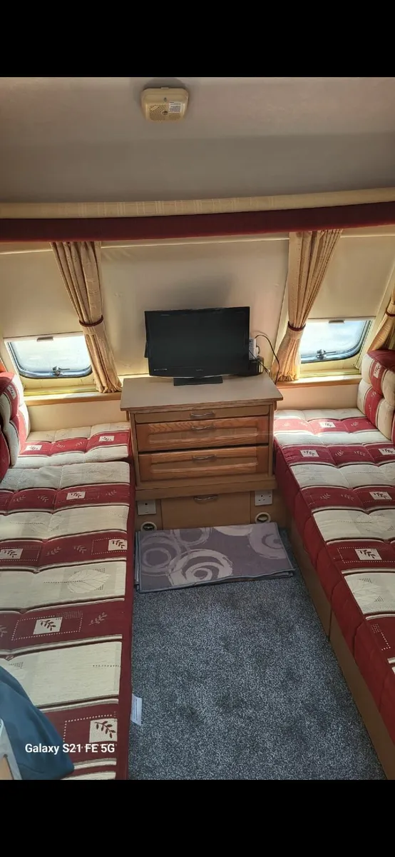 caravan hire - Image 3