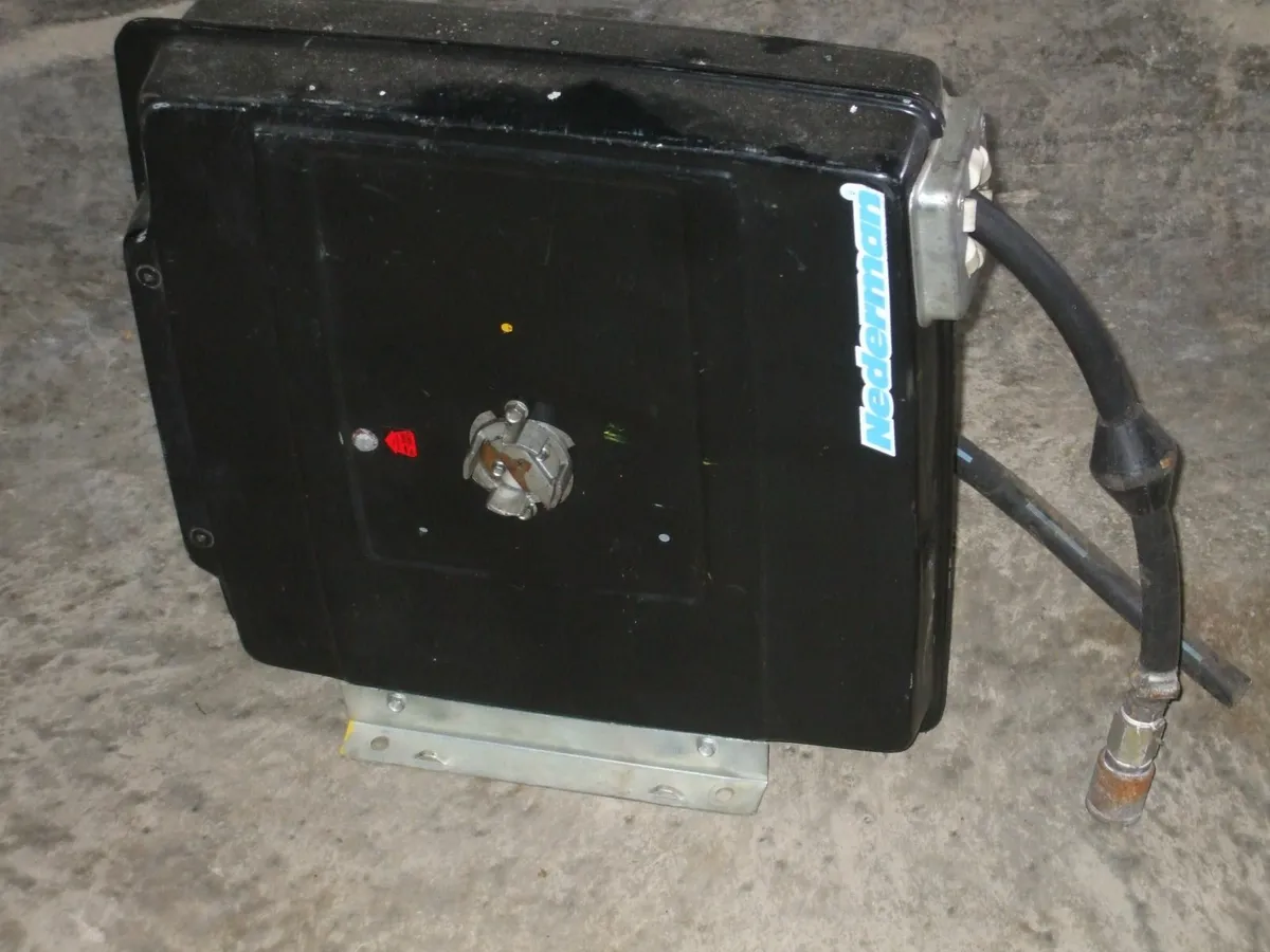 air line reel