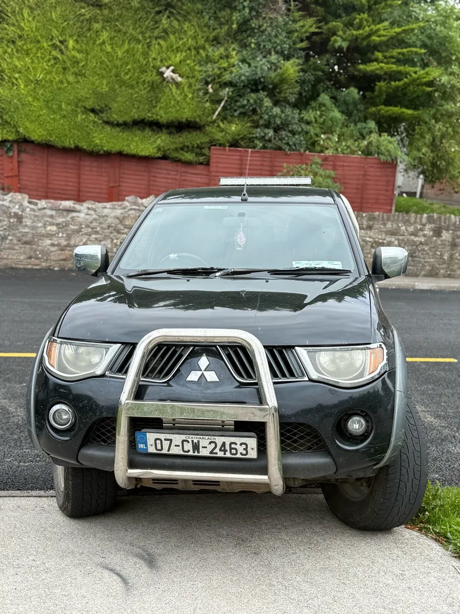 Mitsubishi L200 - Image 1