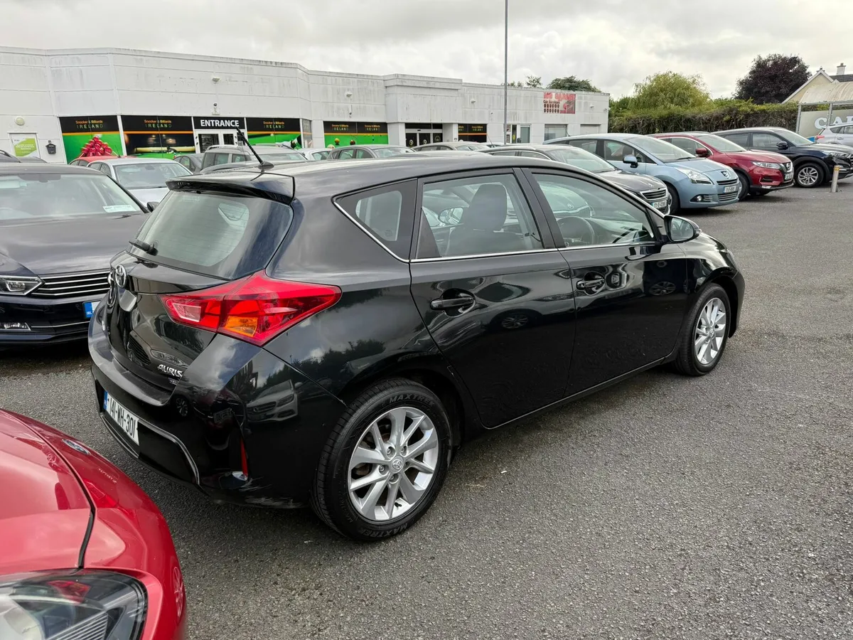 2014 Toyota auris 1.4d4d nct and tax - Image 4