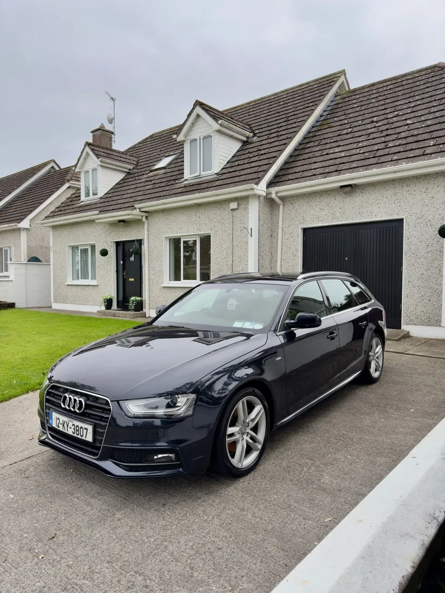 Audi A4 Avant 3.0TDI S-Line - Image 1