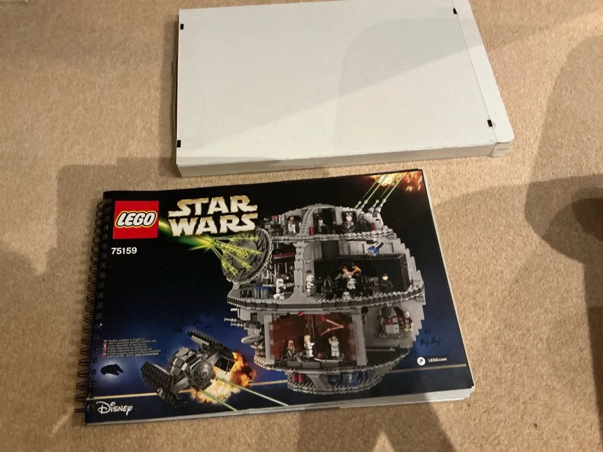 Lego Star Wars Death Star UCS 2016 - Image 3
