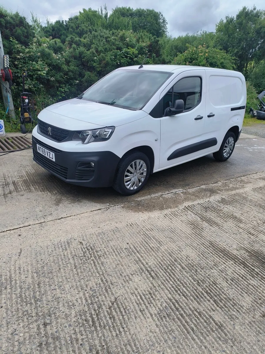 Peugeot Partner 2019 - Image 1