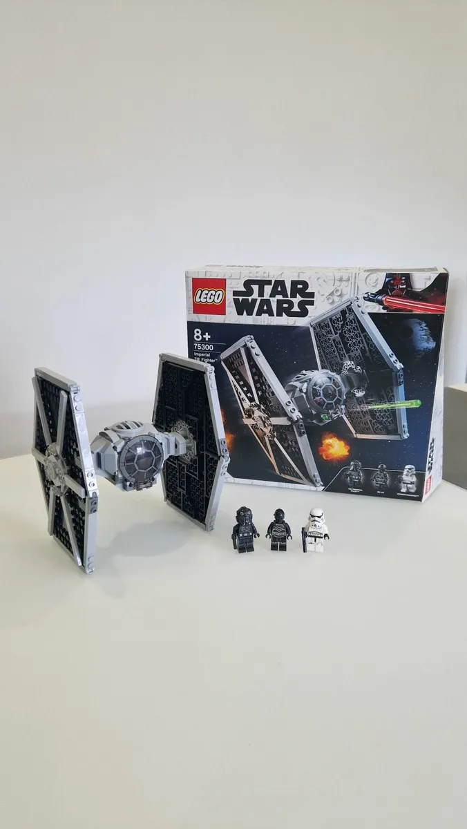 Lego Star Wars Imperial TIE Fighter #75300