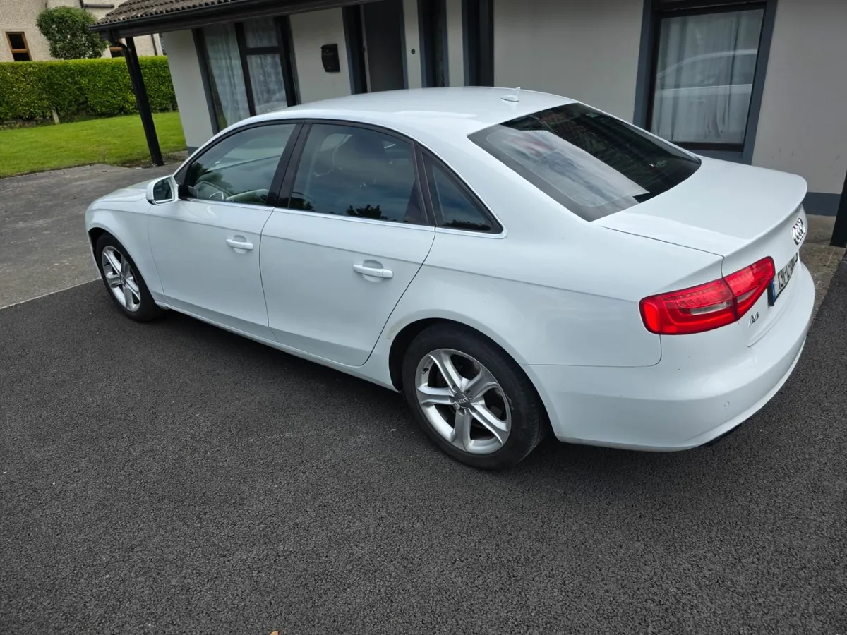 Audi A4 2013 - Image 4